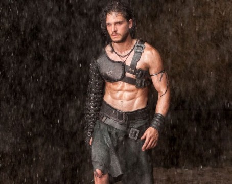O Kit Harington στο φιλμ Πομπηία