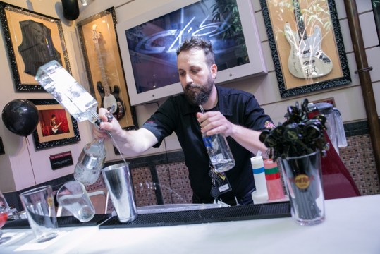 Hard Rock Cafe Athens - BARocker