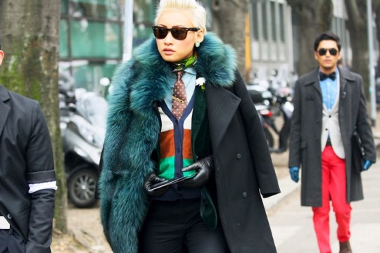 colored-fur-street-style