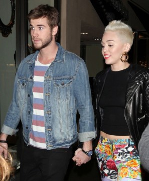 liam-hemsworth-miley-cyrus