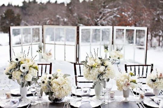 Vintage-Winter-Wedding-Decorations
