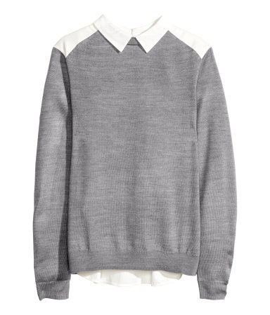 Πλεκτό με γιακά και εφέ πουκάμισου H&M (49,95€)