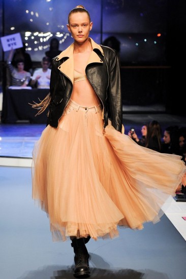 Από την κολεξιόν Jean Paul Gaultier Spring 2014