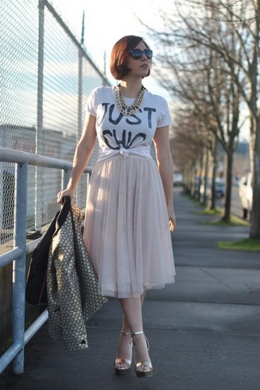 tutu-t-shirt-statement-necklace