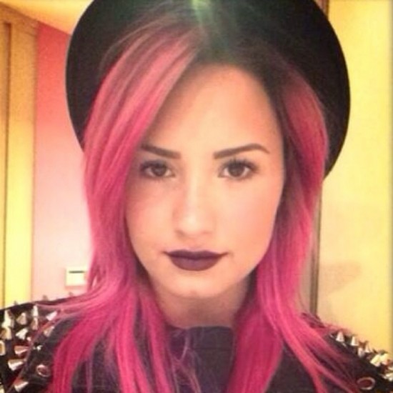 demi-lovato-new-hot-pink-hair-color