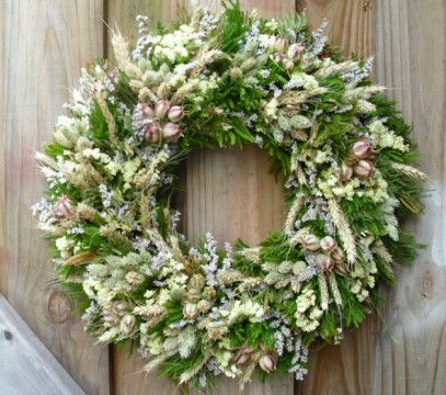 green-dried-flower-wreath