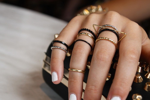 many-rings-trend-4