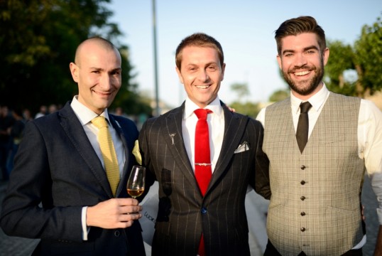 (Από αριστερά) Οι κριτές του τελικού: Dennis Zoppi (Ιταλός World Class Bartender και δεύτερος στον κόσμο για το 2012), ο David Rios (παγκόσμιος νικητής του World Class για το 2013) και ο Barrie Wilson (Global Trade Ambassador των Reserve Brands της Diageo)