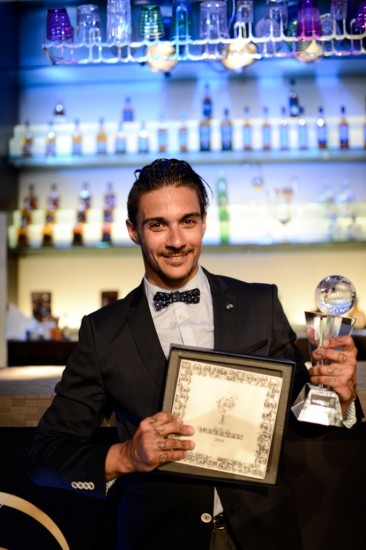 Ο Έλληνας World Class Bartender για το 2014, Τεό Σπυρόπουλος