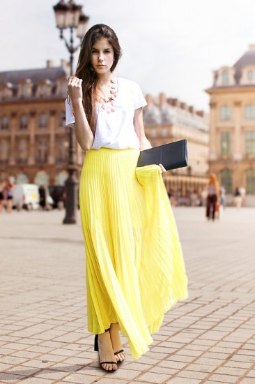 white-tee-maxi-skirt