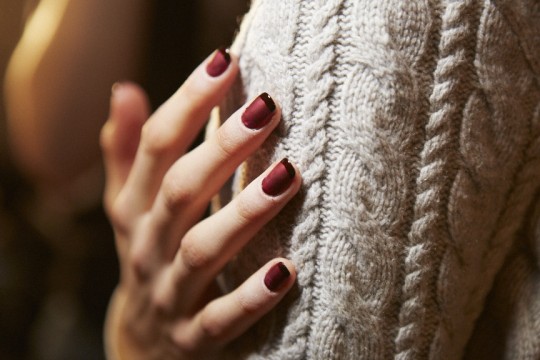 burgundy-red-mani