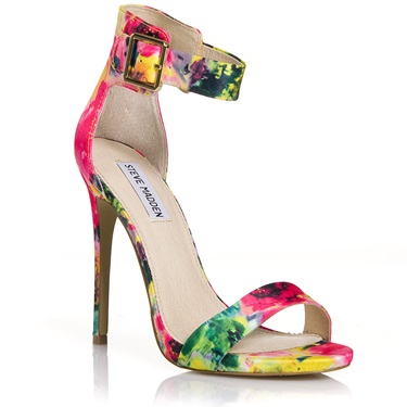 Ψηλοτάκουνο πέδιλο Steve Madden “Marlenee Floral” (119€ - Nak Shoes)