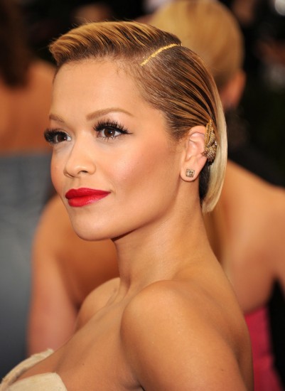 Rita-Ora-earrings