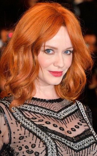 Η Christina Hendricks στο φεστιβάλ των Καννών 2014