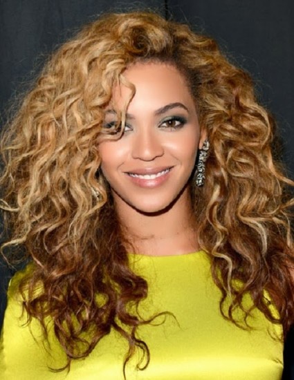 beyonce-curly-hair