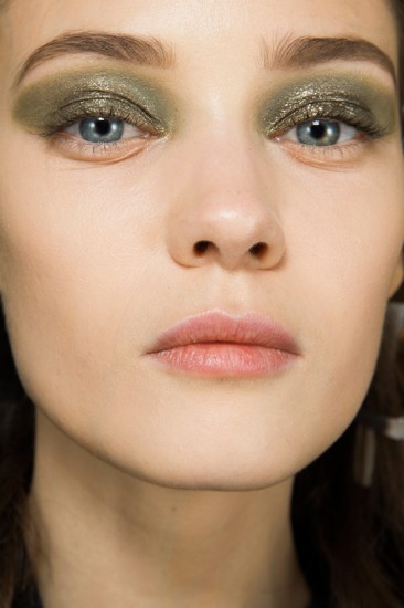 derek-lam-fall-14-makeup