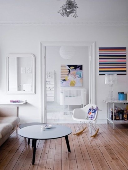 white-interior-bit-of-colour-1