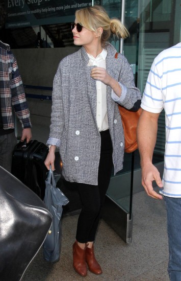 emma-stone-airport-style