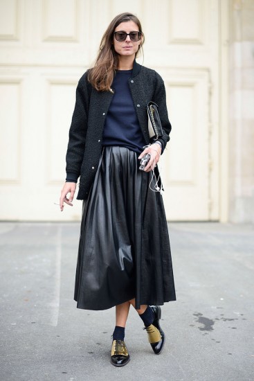 leather-skirt-perfect-way-give-50s-feeling-look