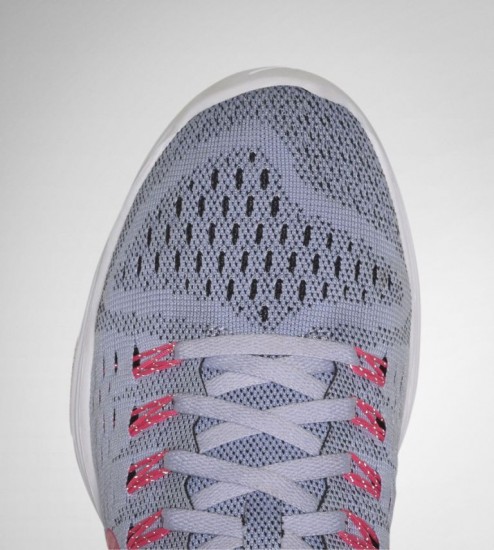 Nike LunarTempo_Women_upper