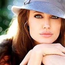 Angelina Jolie - 39