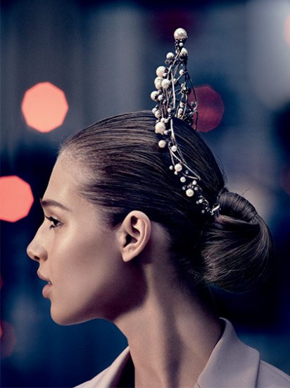 tight-and-sleek-chignon