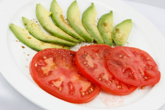 TOMATOES-AVOCADO