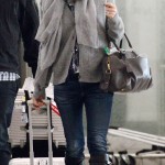 EXCL gwyneth paltrow heathrow 161212