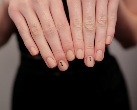 Houghton-Spring-2015-nude-nails-trend