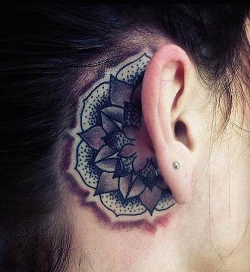 behind-ear-tattoo-9