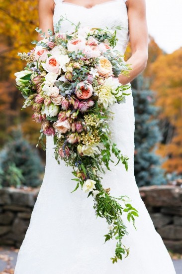 bridal-flower-cascade