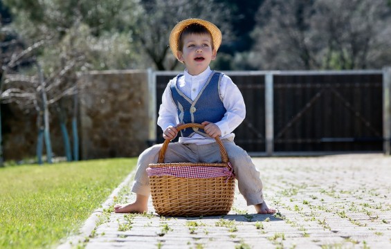 stova bambini-βαφτιστικά ρούχα