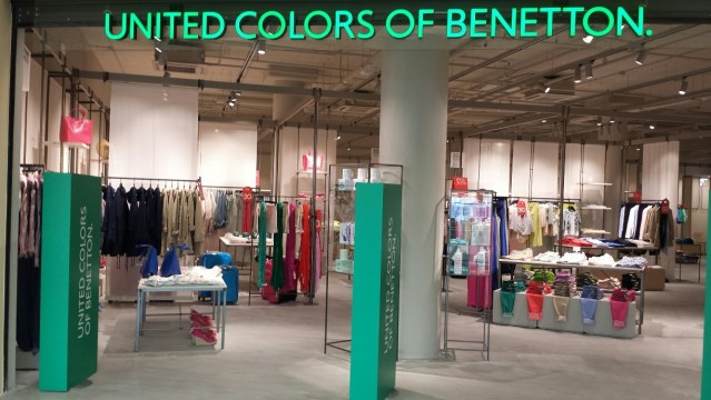 Νέο On Canvas concept store της United Colors of Benetton στο River West