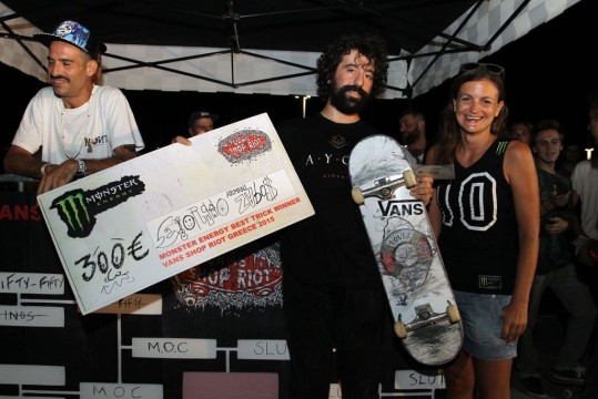 Vans Shop Riot Greece 2015