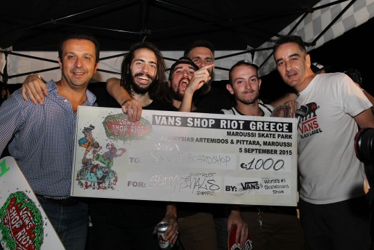 Vans Shop Riot Greece 2015
