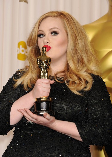 τα ρεκόρ της Adele