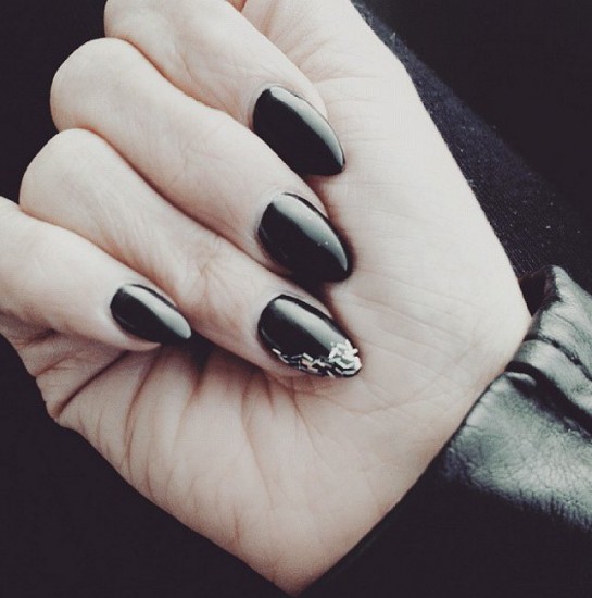 grunge nail art