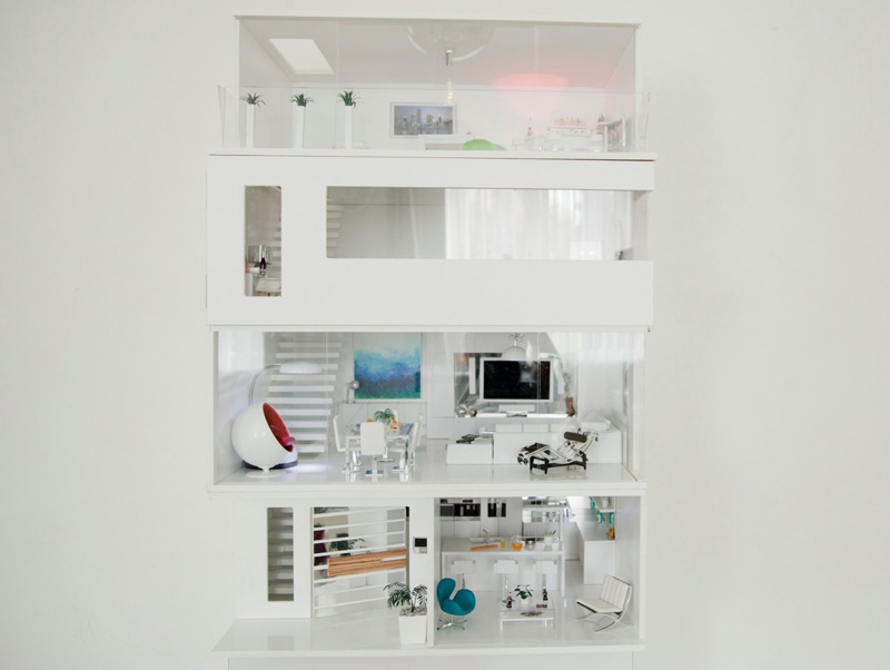 modern-dollhouse_081215_04