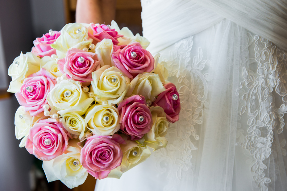 artificial-wedding-bouquets