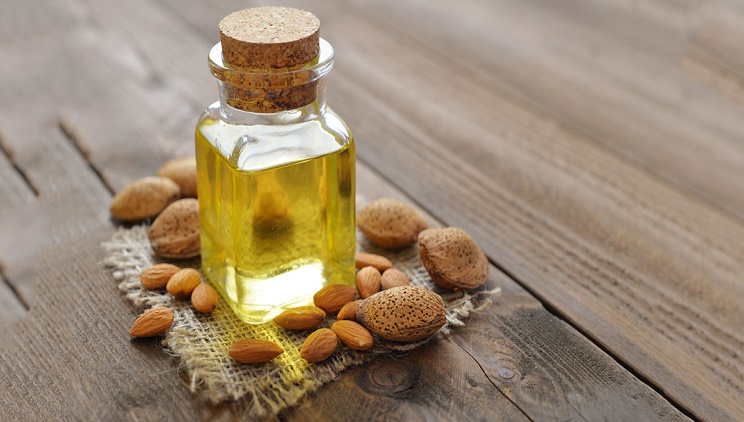 benefits-of-almond-oil-for-skin