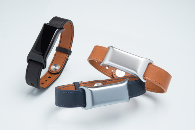 TCL_MOVEBAND-BT-SMARTBAND4-640x427