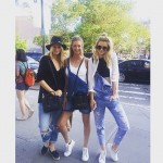 look με sneakers