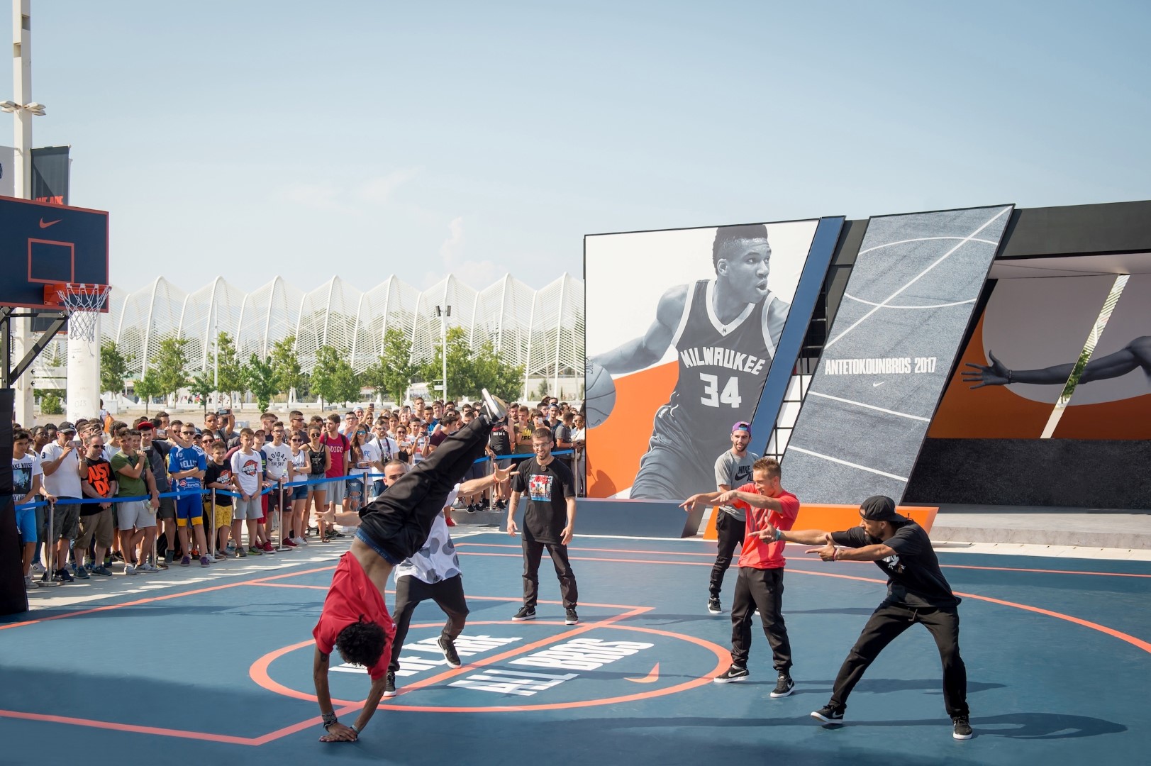 Nike_AntetokounBros 2017_2