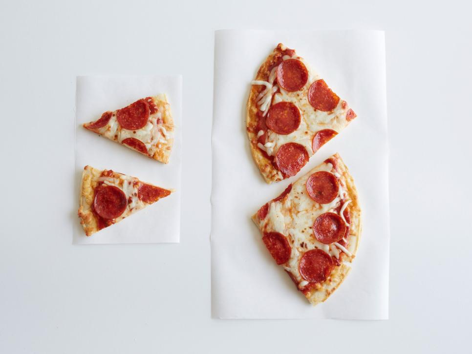 FNK_Portions-Then-And-Now-Pepperoni-Pizza_s4x3.jpg.rend.hgtvcom.966.725