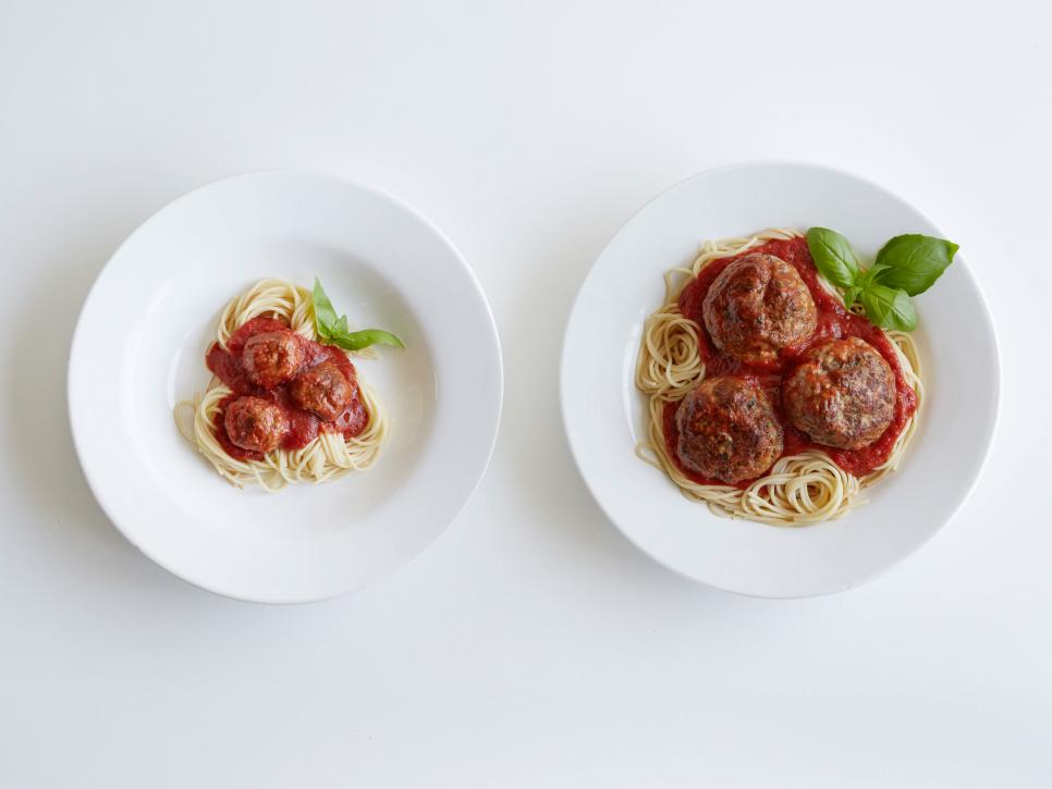 FNK_Portions-Then-And-Now-Spaghetti-and-Meatballs_s4x3.jpg.rend.hgtvcom.966.725