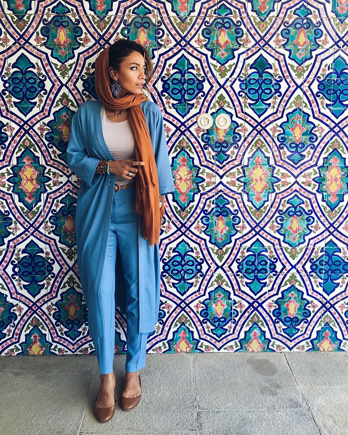 tehran-women-street-style-101-588f0a0eac83e__700
