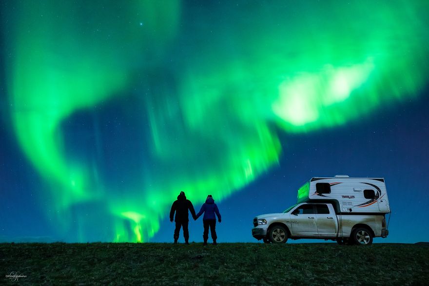 northern-lights-couple-proposal-dale-sharpe-5-58c1630385ffb__880