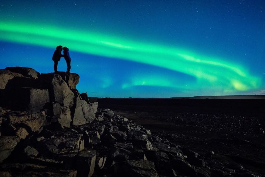 northern-lights-couple-proposal-dale-sharpe-6-58c16305d0111__880