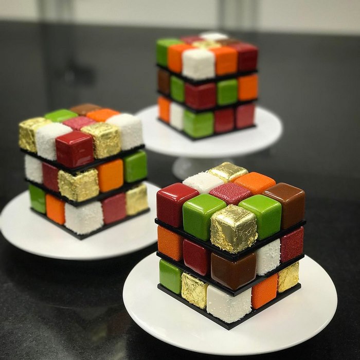 rubiks-cube-cake-pastry-cedric-grolet-11-58dcf70b69d48__700