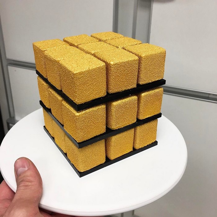 rubiks-cube-cake-pastry-cedric-grolet-18-58dcf71e9434d__700